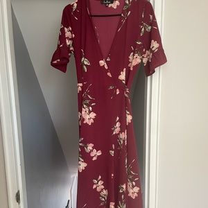 Lulu’s wrap maxi dress. size xs